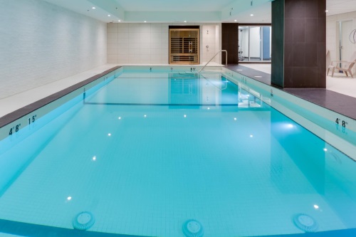 International Hotel Calgary zwembad